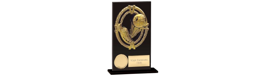 FUSION MAVERICK FOOTBALL BLACK GLASS TROPHY - 5 SIZES - 12.5CM-200CM FUSION MAVERICK FOOTBALL BLACK GLASS TROPHY - 5 SIZES - 12.5CM-200CM